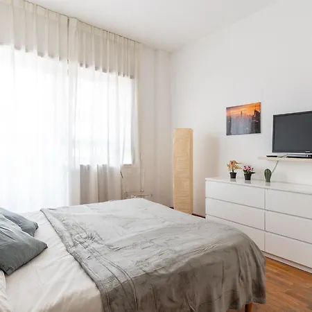 Pane&pomodoro Апартаменты *